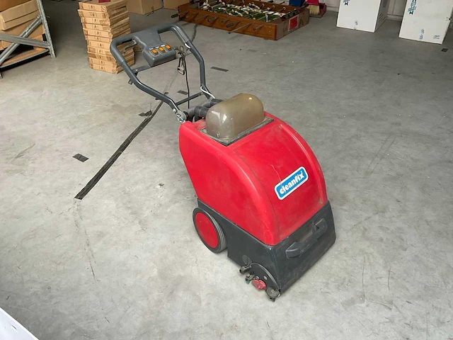 Cleanfix schrob/zuigmachine - afbeelding 1 van  4