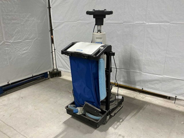 Cleanfix vloerreinigingsmachine - afbeelding 1 van  8