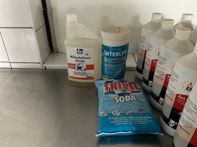 Cleanfm diverse reinigingsmiddelen - afbeelding 5 van  5