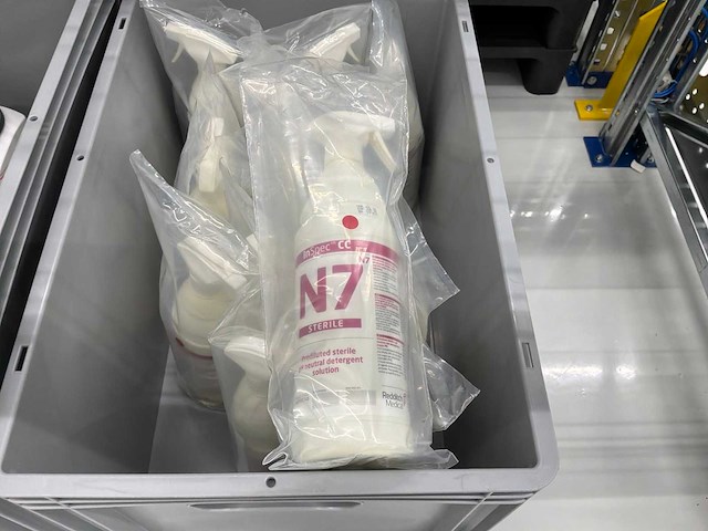 Cleanroom schoonmaak- en desinfectiebenodigdheden - afbeelding 17 van  21