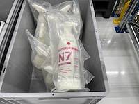 Cleanroom schoonmaak- en desinfectiebenodigdheden - afbeelding 17 van  21
