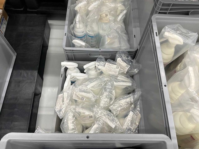 Cleanroom schoonmaak- en desinfectiebenodigdheden - afbeelding 11 van  11