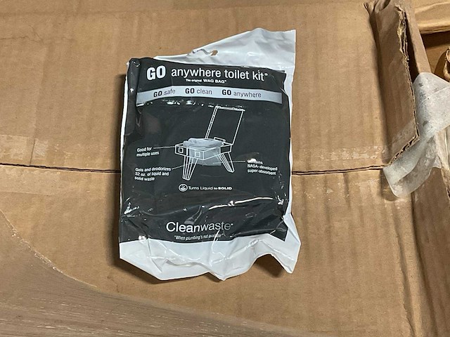 Cleanwaste partij go anywhere toilet kit - afbeelding 2 van  5