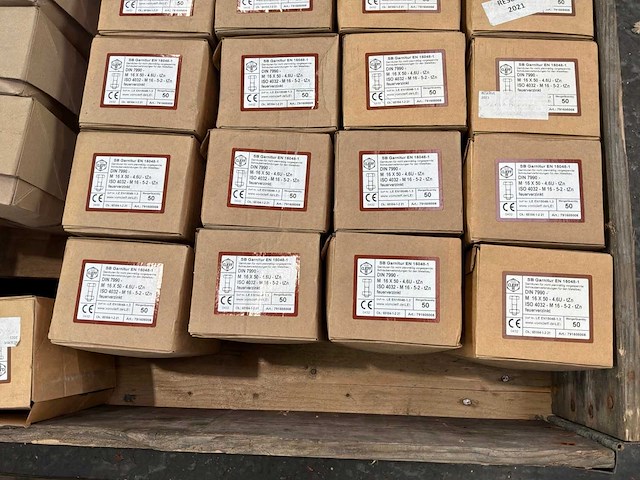 Cleff diverse bouten met moeren (1725x) - afbeelding 3 van  6