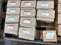 Cleff diverse bouten met moeren (1725x) - afbeelding 6 van  6