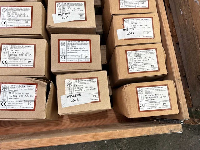 Cleff diverse bouten met moeren (2850x) - afbeelding 9 van  9