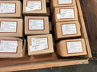 Cleff diverse bouten met moeren (2850x) - afbeelding 9 van  9