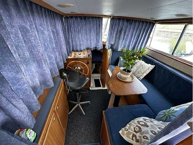 Cleopatra - 850 - motorboot - afbeelding 13 van  33