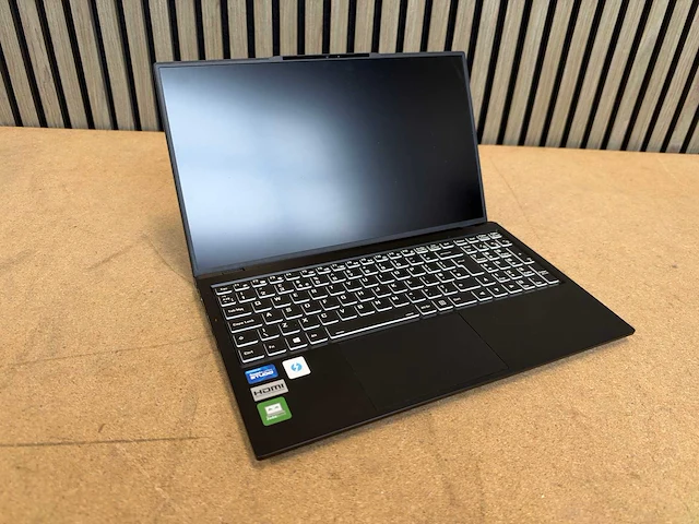 Clevo co - ns5x-xns7xau - laptop - afbeelding 1 van  7