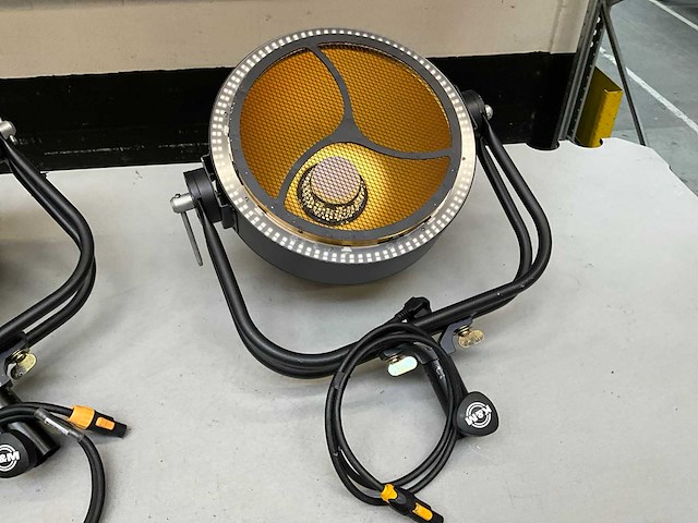 Clf apollo effectmachine (2x) - afbeelding 3 van  8