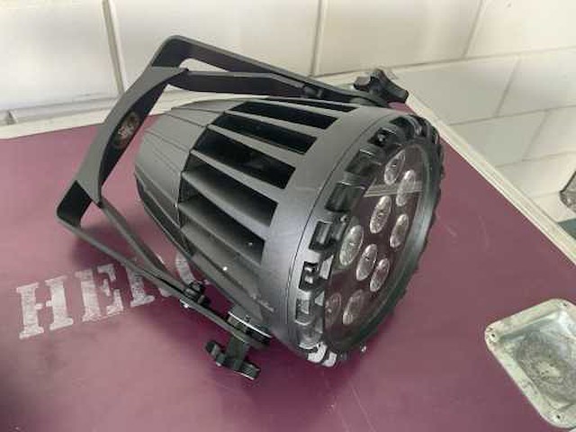 Clf hercules lile 0270 led-par in flightcase (6x) - afbeelding 3 van  8