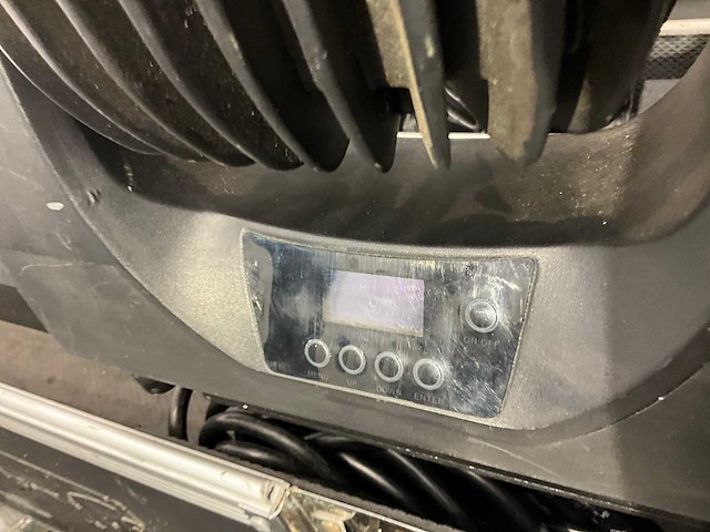 Clf juno draadloze accu led-washlight (6x) - afbeelding 4 van  8