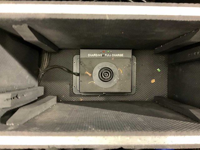 Clf juno draadloze accu led-washlight (6x) - afbeelding 7 van  8