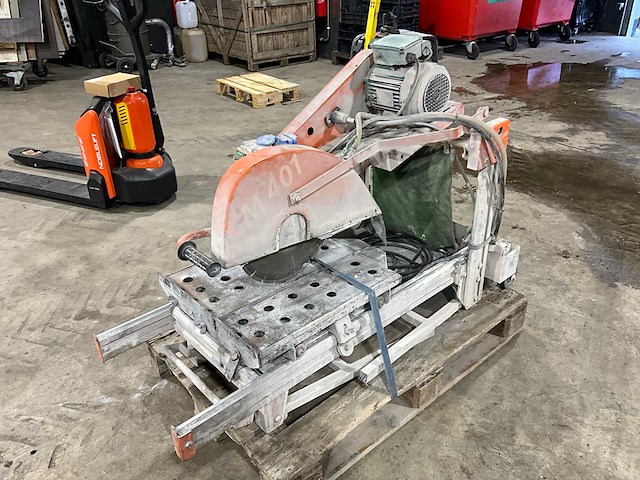 Clipper cm401 tegelzaagmachine - afbeelding 1 van  12