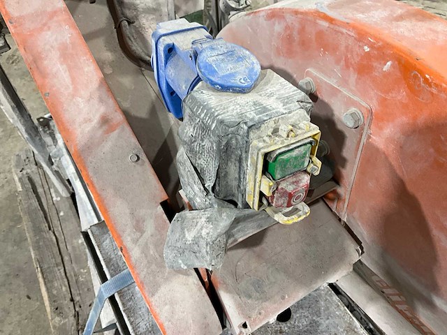 Clipper cm401 tegelzaagmachine - afbeelding 8 van  12