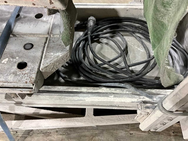 Clipper cm401 tegelzaagmachine - afbeelding 11 van  12