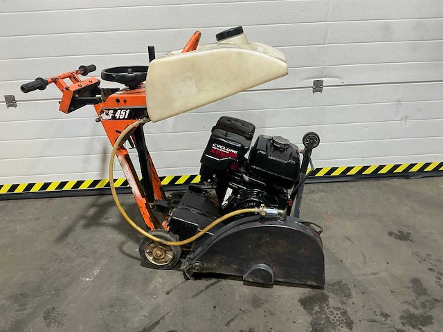Clipper cs 451 betonzaag - afbeelding 4 van  10