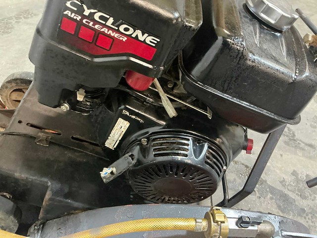 Clipper cs 451 betonzaag - afbeelding 10 van  10
