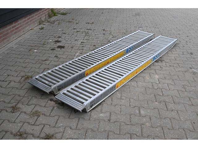 Clm 3000kg aluminium rijplaten set - afbeelding 2 van  5