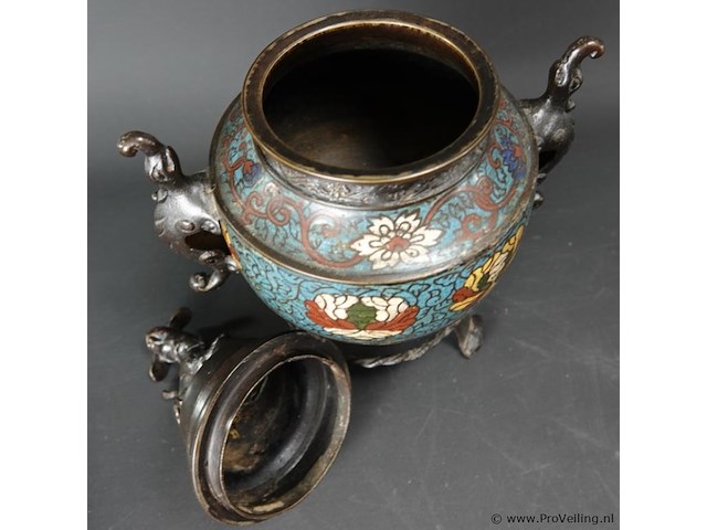 Cloisonné bronzen wierookbrander met fu-dog in top - afbeelding 4 van  5