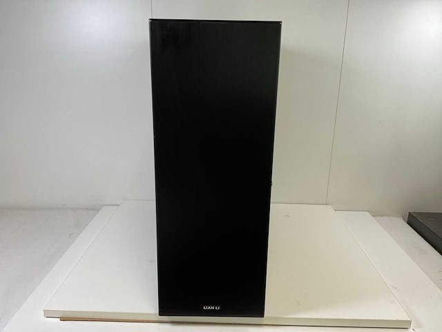 Clone clone, 2x xeon(r) e5-2680 v3, 32 gb ram, no hdd workstation - afbeelding 1 van  10