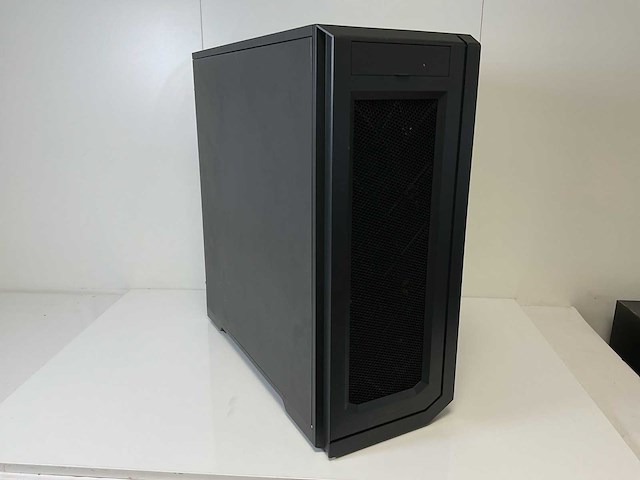 Clone romed8-2t, amd epyc 7452 32-core, 128 gb ram, no hdd, nvidia quadro t1000 mobile 4 gb workstation - afbeelding 2 van  6