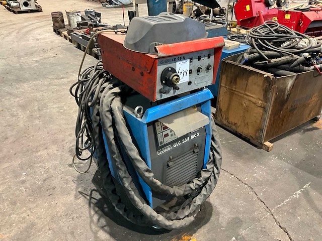 Cloos glc 353 mc3 mig lasapparaat - afbeelding 2 van  8