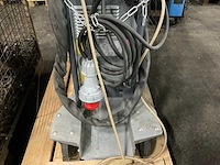 Cloos qineo tronic pulse 350 mig lasapparaat - afbeelding 10 van  11