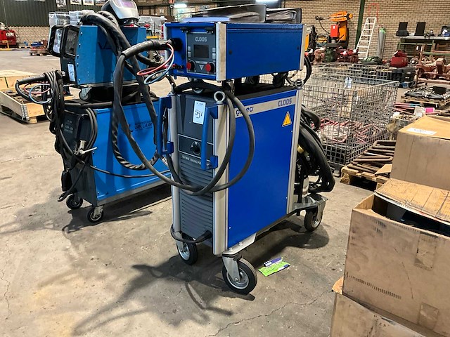 Cloos qineo tronic pulse 350 mig lasapparaat - afbeelding 1 van  11