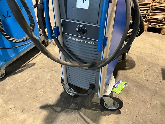 Cloos qineo tronic pulse 350 mig lasapparaat - afbeelding 11 van  11