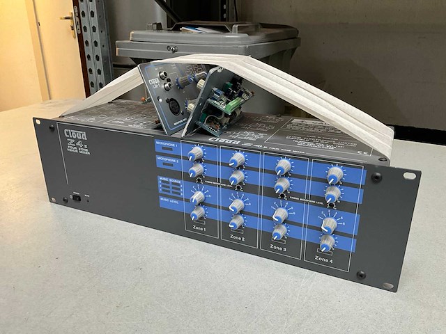 Cloud z4 ii 4-zone mixer - afbeelding 1 van  5