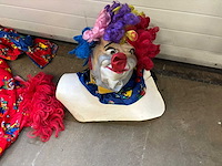 Clown around - afbeelding 1 van  2