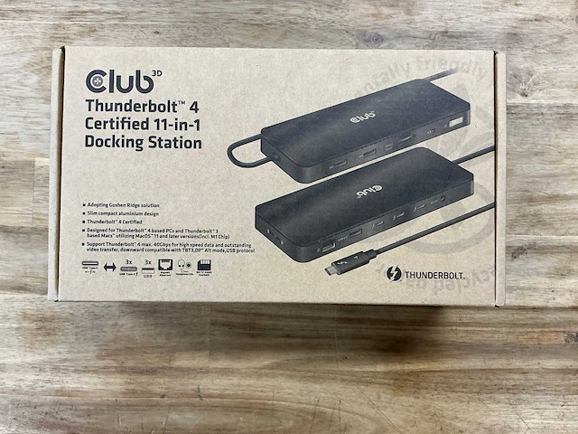 Club 3d thunderbolt 4 certified 11-in-1 docking station - afbeelding 1 van  2