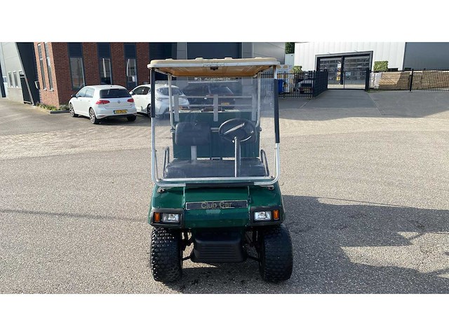 Clubcar - benzine - golfkar - afbeelding 4 van  10