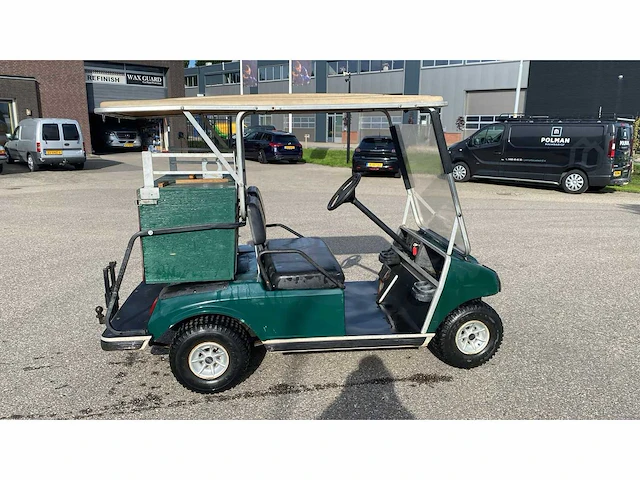 Clubcar - benzine - golfkar - afbeelding 8 van  11