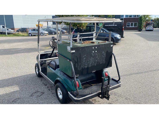 Clubcar - benzine - golfkar - afbeelding 1 van  5