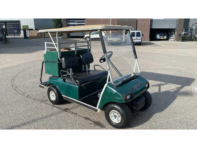 Clubcar - benzine - golfkar - afbeelding 4 van  11