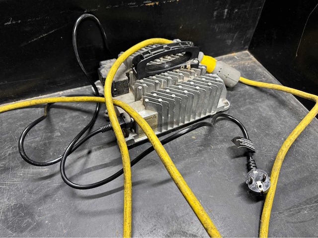 Clubcar accu 2022 - pick up - golfkar - afbeelding 14 van  15