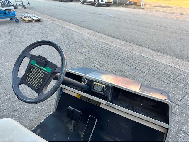 Clubcar turf pick up benzine golfkar - afbeelding 10 van  11