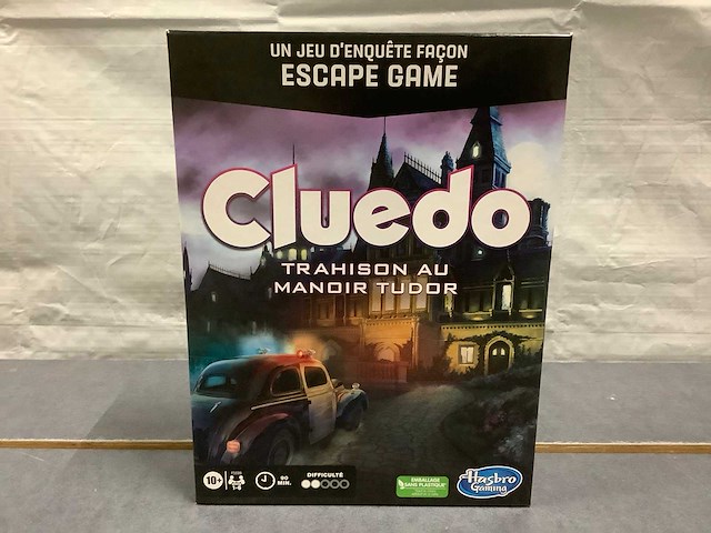 Cluedo: verraad bij huize tudor - (franstalig) bordspel (22x) - afbeelding 2 van  5