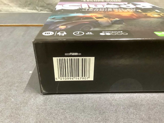 Cluedo: verraad bij huize tudor - (franstalig) bordspel (22x) - afbeelding 4 van  5