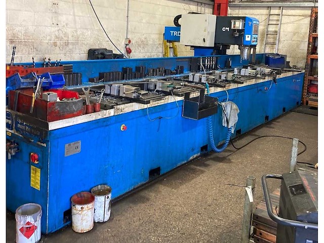 Cma - 2010 - trd 40 cnr 6000 - cnc-boormachine - afbeelding 1 van  8