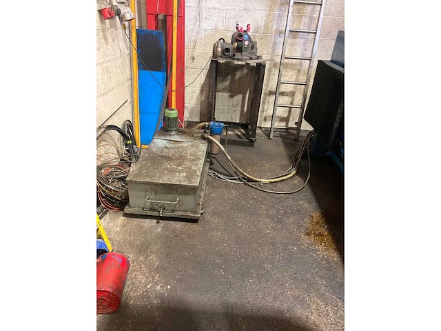 Cma - 2010 - trd 40 cnr 6000 - cnc-boormachine - afbeelding 6 van  8