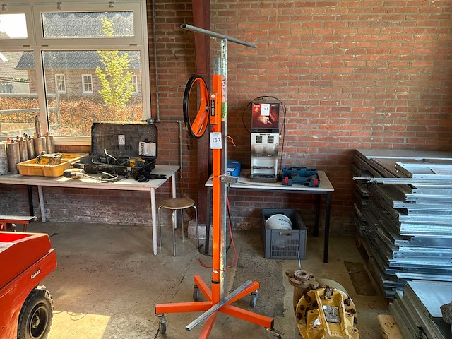 Cmc cm 70s platenlift - afbeelding 1 van  2