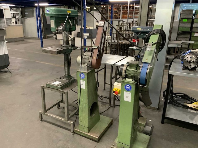 Cmd 1275-50-400 bandslijpmachine - afbeelding 1 van  5