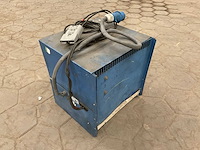 Cmp batteries chloride motive power classic plus acculader - afbeelding 6 van  6