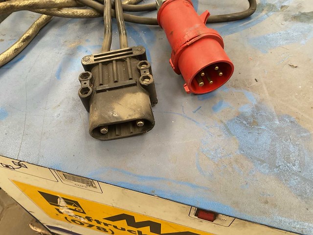 Cmp c3p acculader - afbeelding 3 van  4