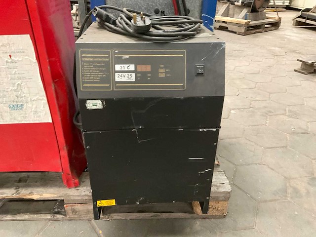 Cmp21c acculader - afbeelding 3 van  5