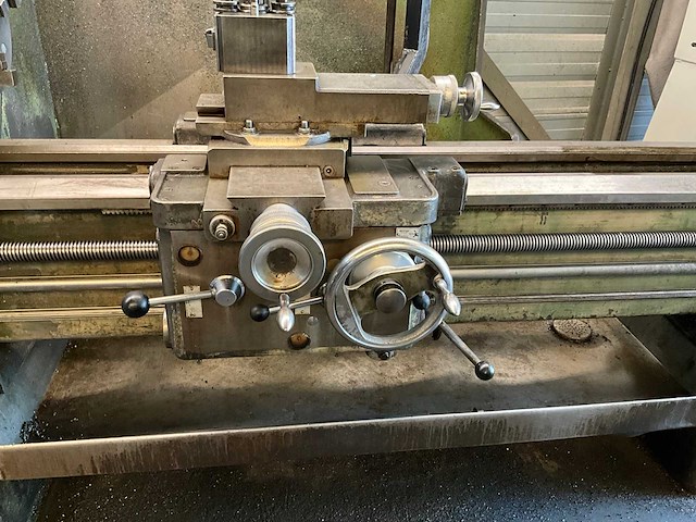 Cmt ursus-250 centerdraaibank - afbeelding 6 van  9