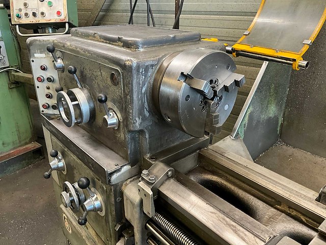 Cmt ursus-250 centerdraaibank - afbeelding 7 van  9